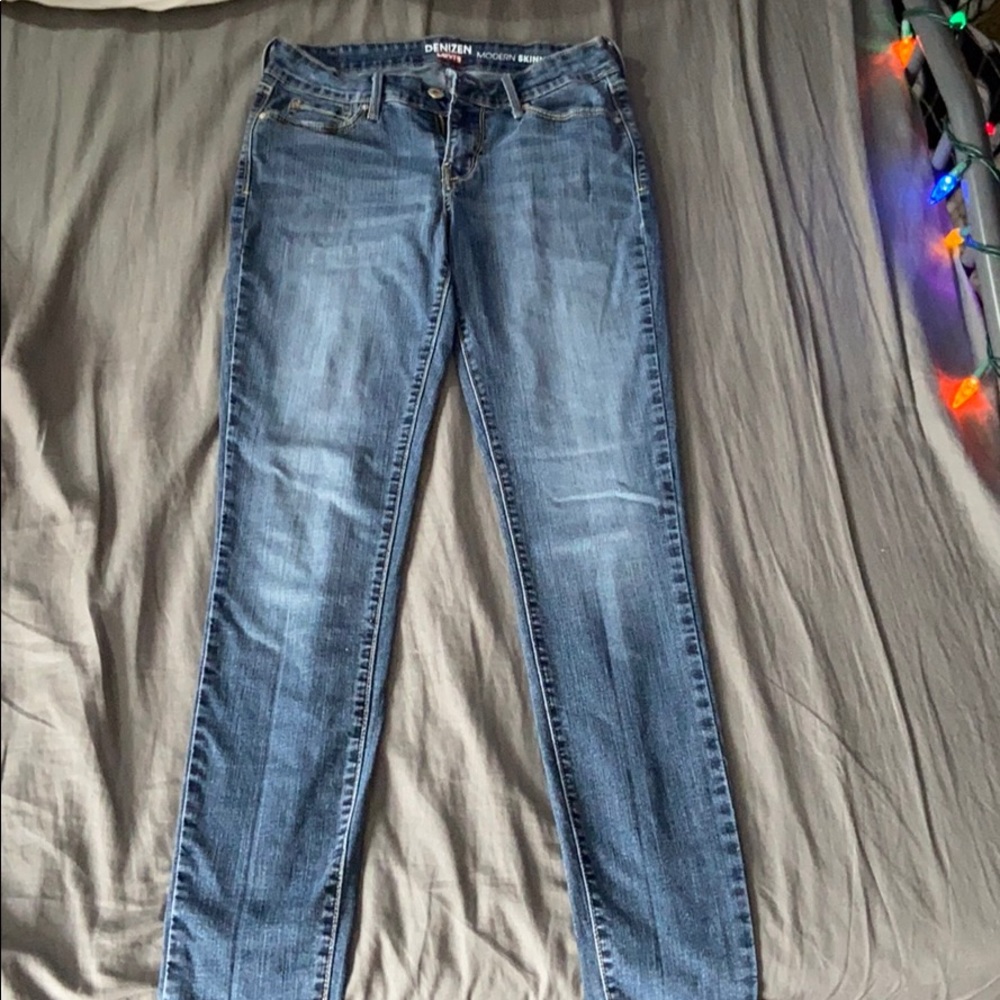 Levi jeans